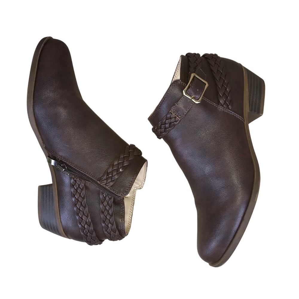 LifeStride Adriana Ankle Boots Women’s 9M Brown Braided Buckle Boho Booties